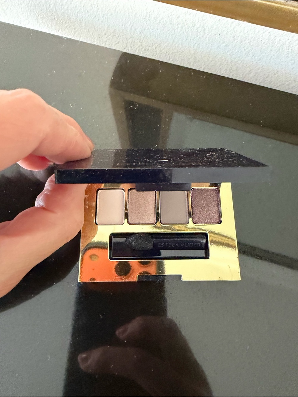 🗽NEW Estee Lauder Navy Blue and Gold Compact Eyeshadow
